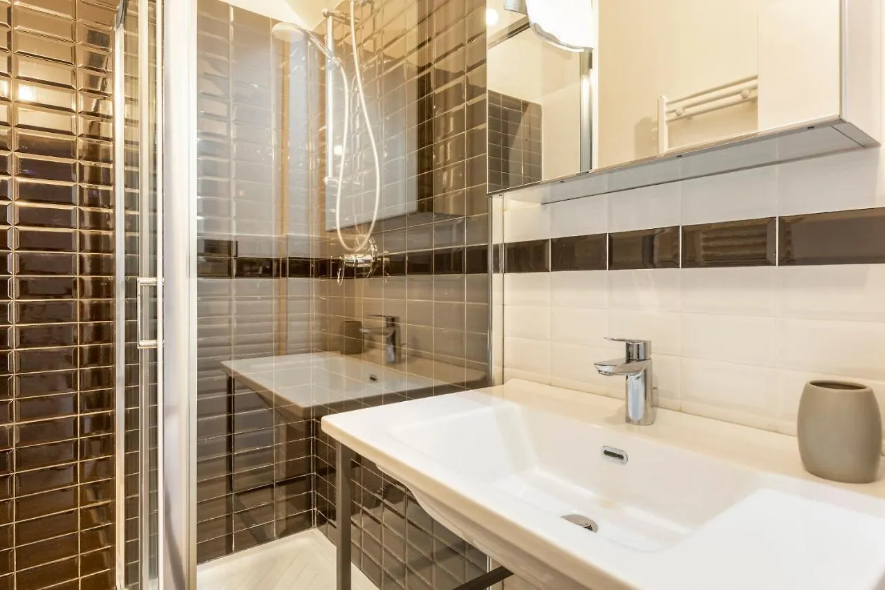 Just Here Apartments - Lascia Fare A Dio Bari Italy